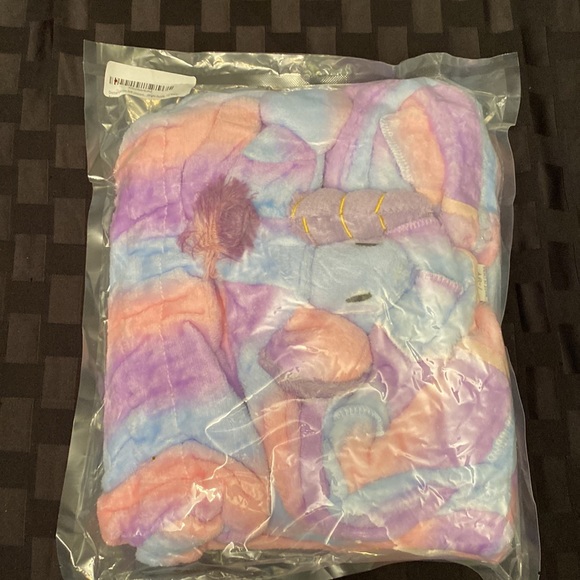 NWT Doctor Unicorn Bright Purple Size 7-9 Years Bath Sleep Robe - Picture 9 of 10